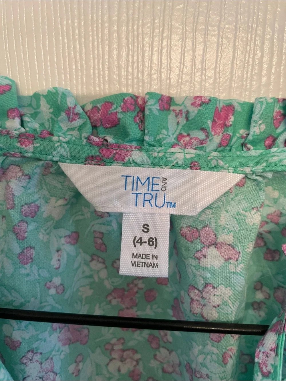 Time and Tru Mint Green Floral Ruffle Sleeve Dress